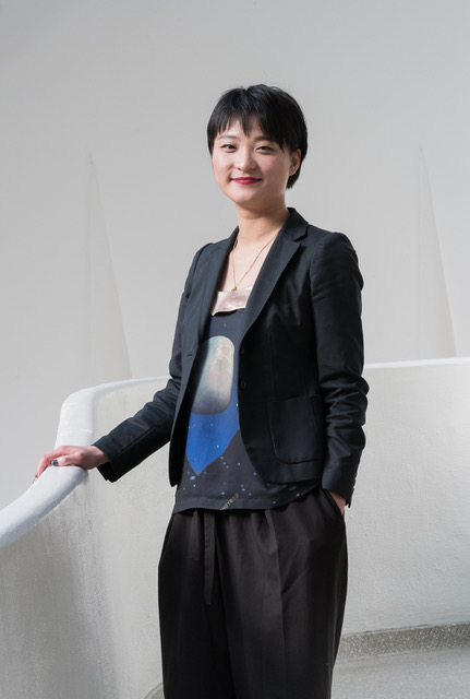 Artist Xiaoyu Weng, to lecture at Banff Centre.