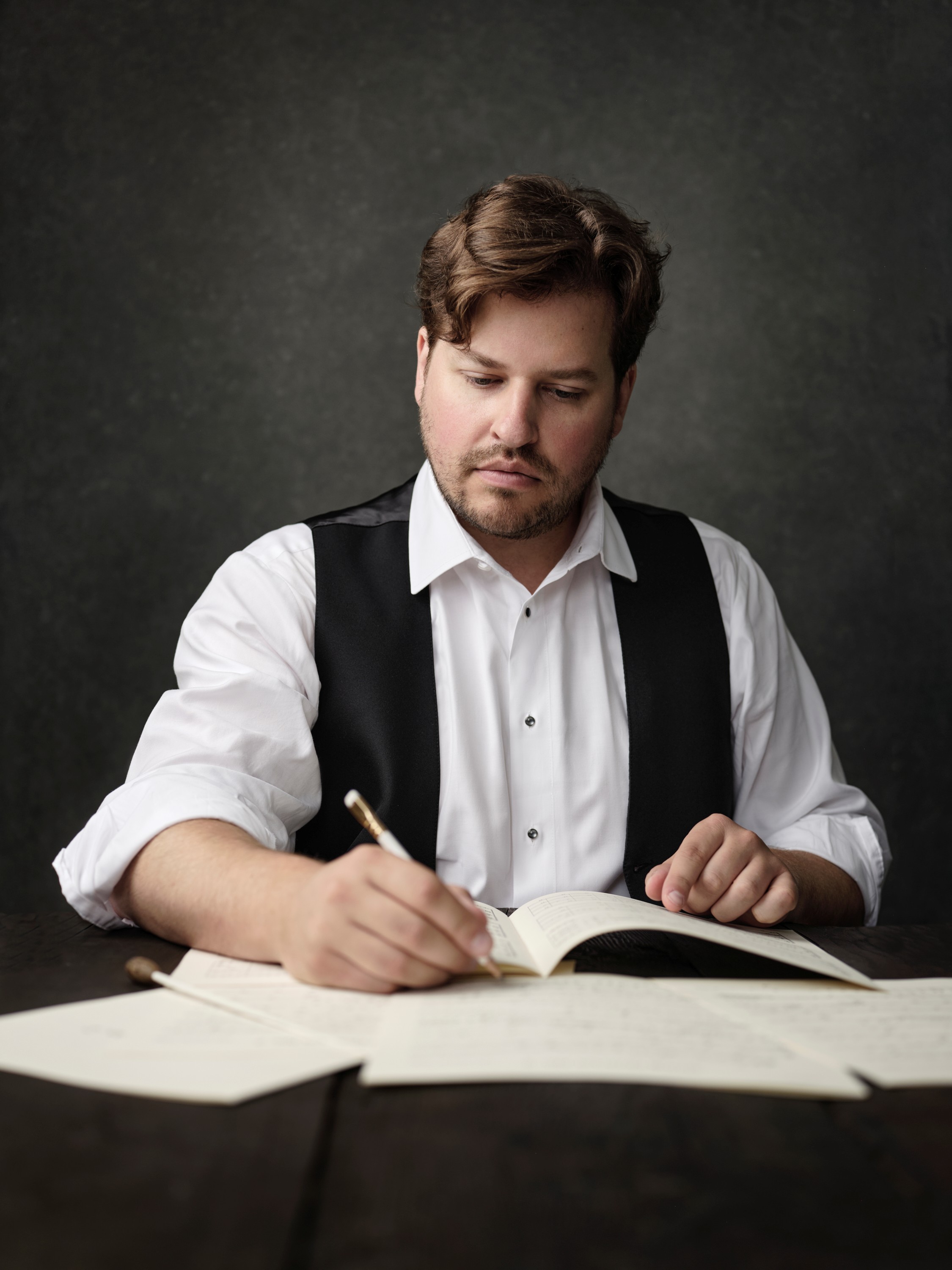 Headshot of Alex Clark