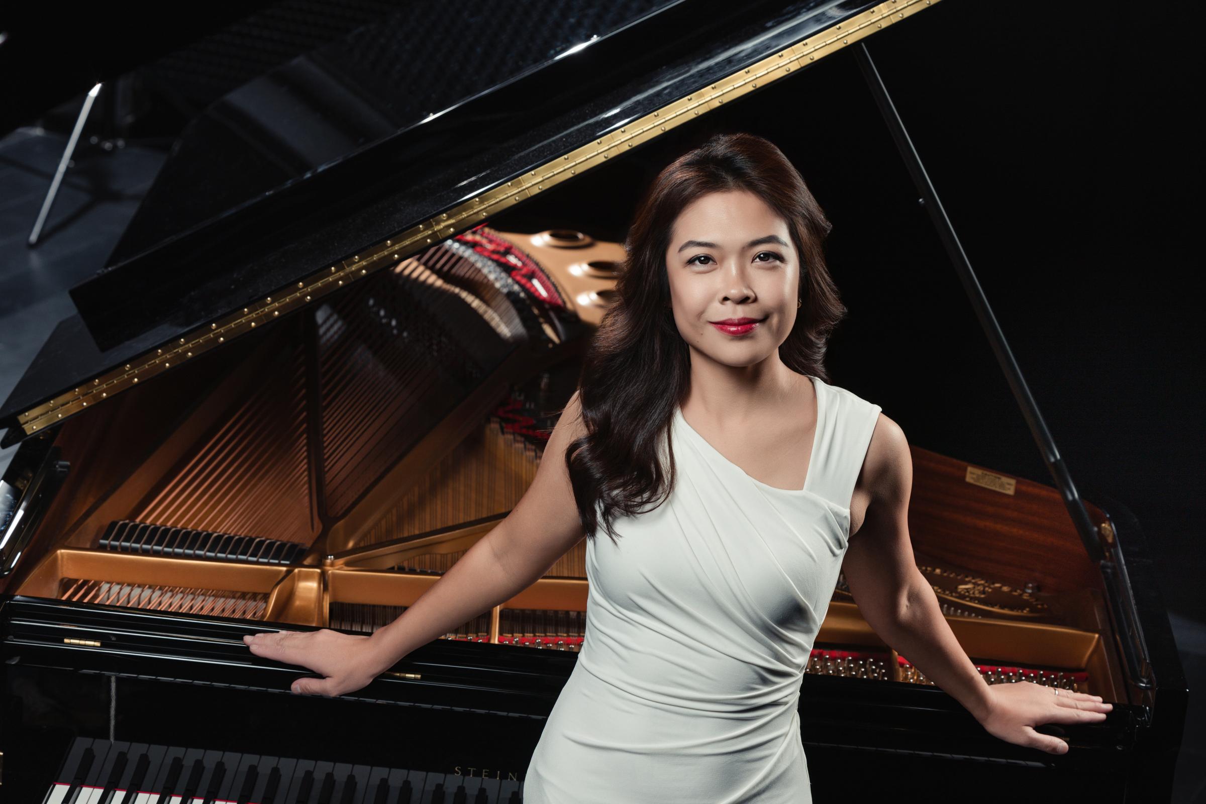 Headshot of Allie Su