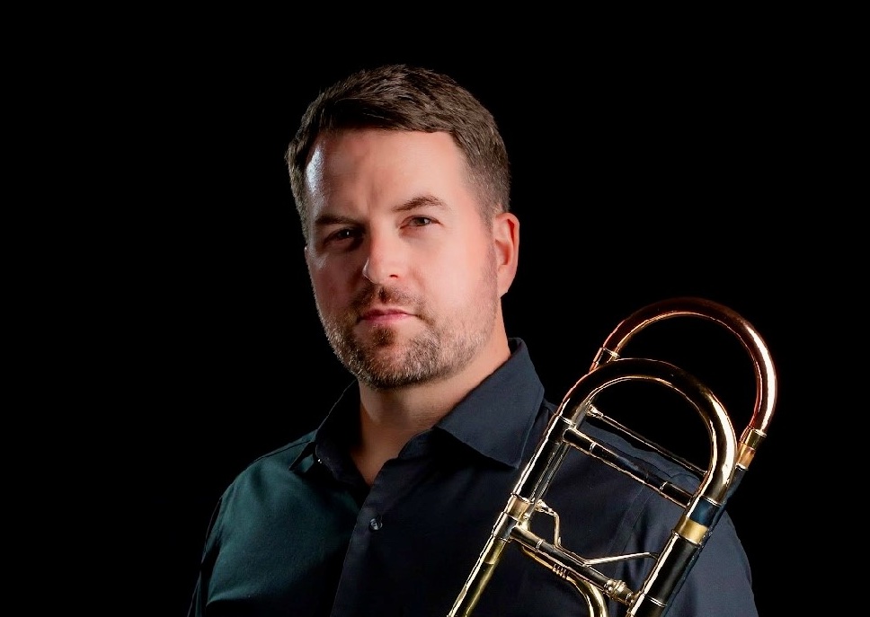 Headshot of Lee Allen