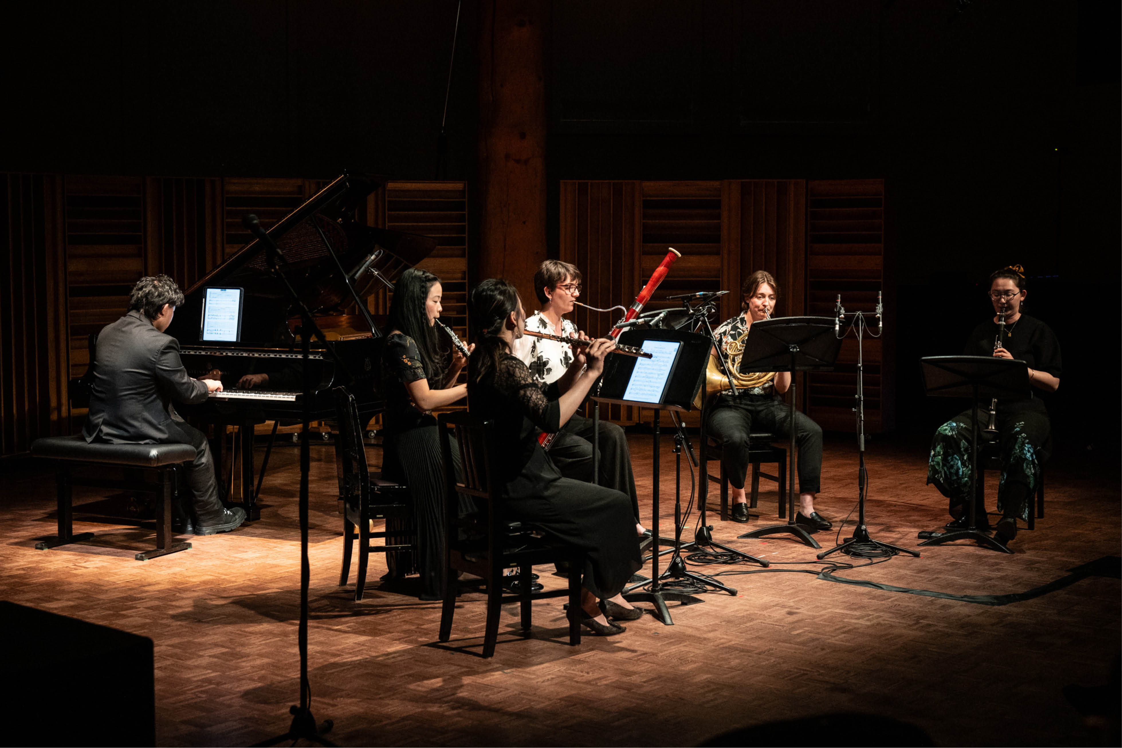 Aidan Chan (piano), Kai Chen Cheng (flute), Emily Luo (oboe), Nikki Pet (clarinet), Ellie Shifflet (bassoon), Madeleine Davis (horn). Photo by Rita Taylor.