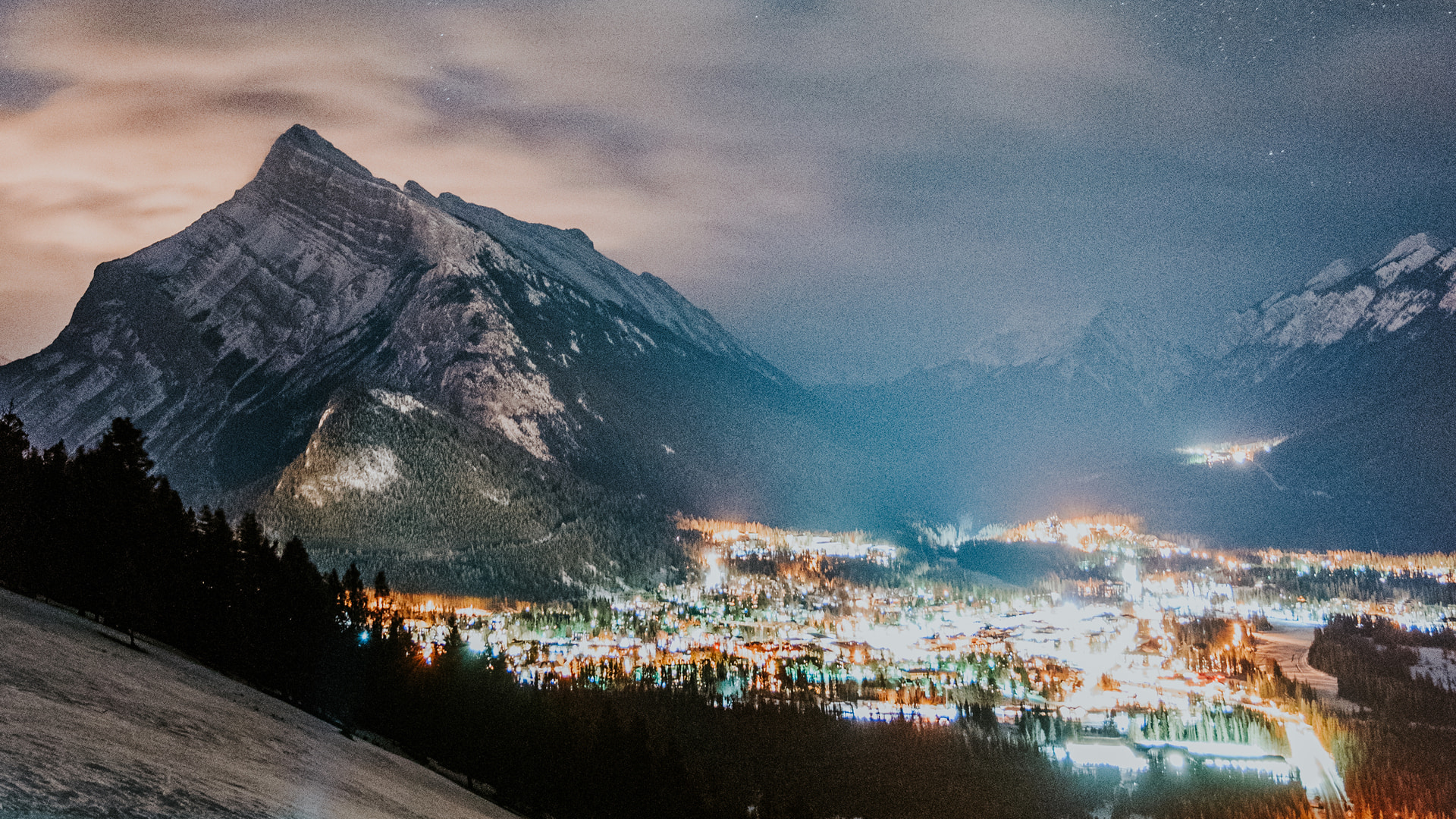 Night view of Banff