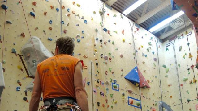 Route setting in the climbing gym