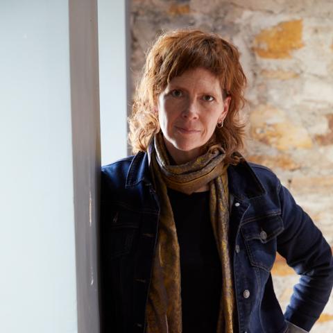 Headshot of Evalyn Parry