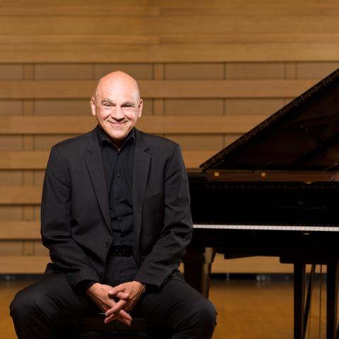 Image of James Anagnoson