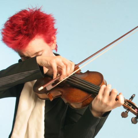 Aisslinn Nosky Headshot