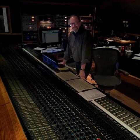 Scott Fraser in studio